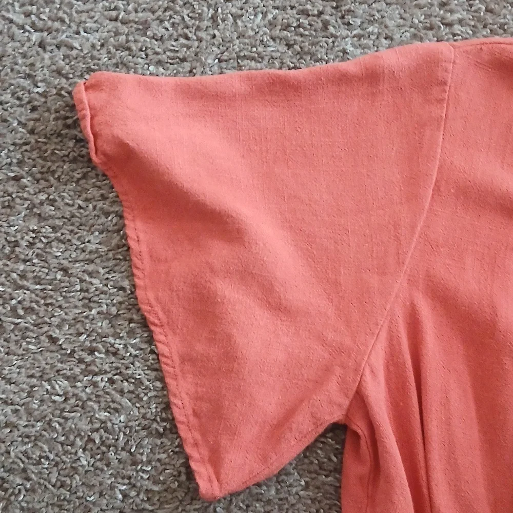 Lush coral solid tie waist Romper size Small - Picture 5 of 15